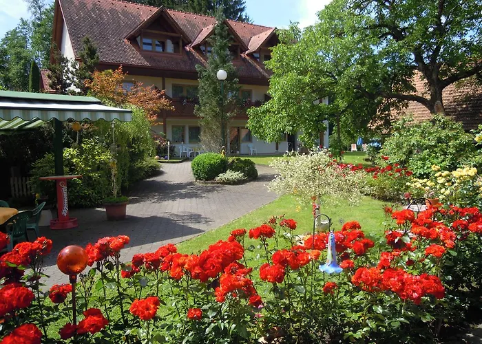 Gaestehaus Zur Schoenen Aussicht فندق Wies