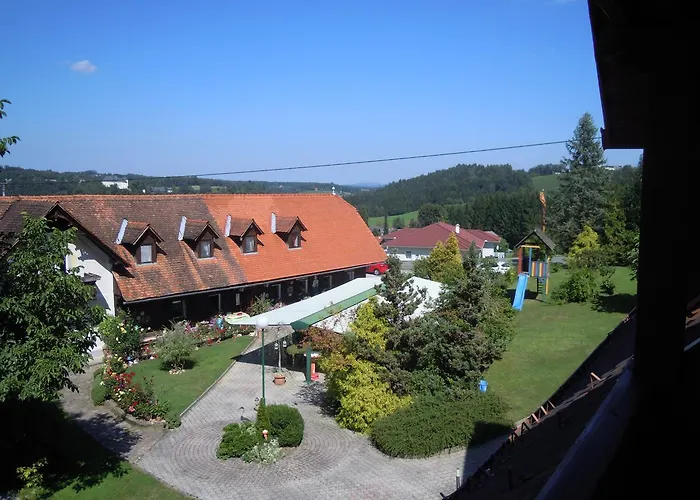 Gaestehaus Zur Schoenen Aussicht فندق
